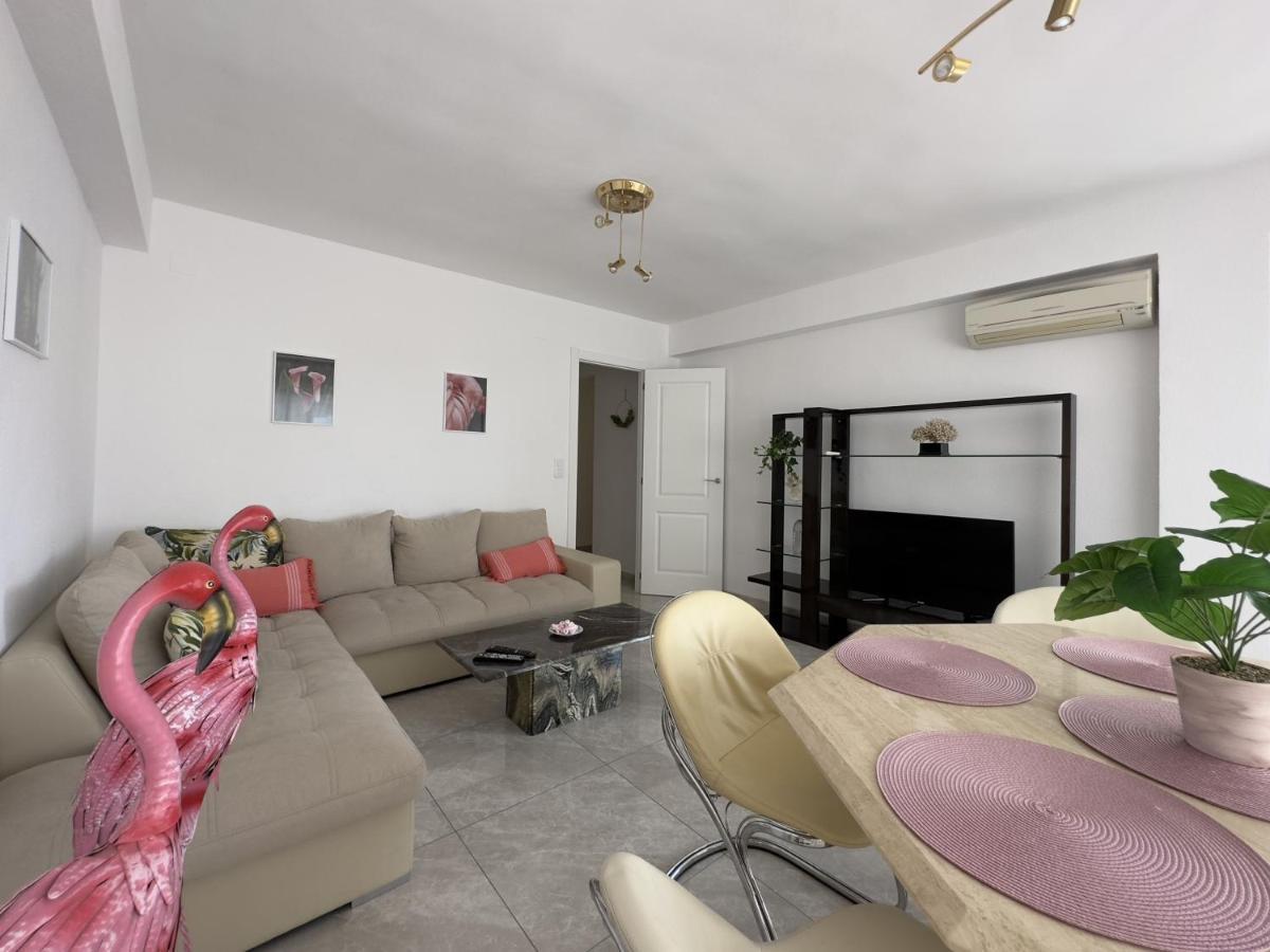 Calanyas Sea View Apartment Μπένιντορμ Εξωτερικό φωτογραφία