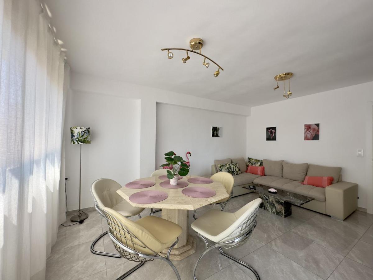 Calanyas Sea View Apartment Μπένιντορμ Εξωτερικό φωτογραφία